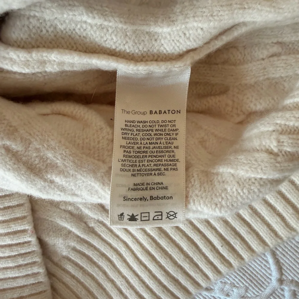 Aritzia Babaton Stargaze Cable Knit Turtleneck Sweater - Picture 10 of 13